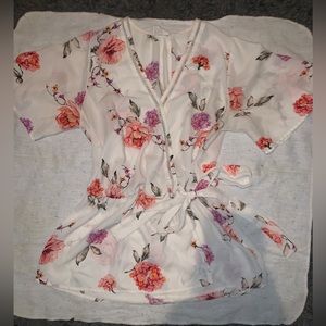 Sienna sky floral top women’s size xs